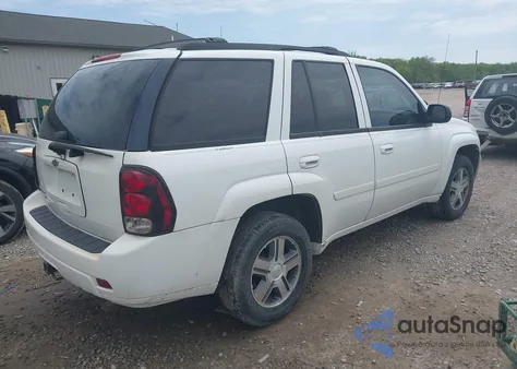 2008 Chevrolet Trailblazer Lt from USA, damaged, VIN 1GNDT13S682200464